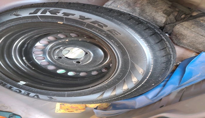 2019 Honda Amaze 1.2L I-VTEC S, Petrol, Manual, 61,259 km, tyre