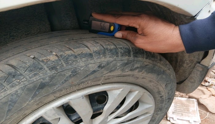 2012 Maruti Swift Dzire VDI, Diesel, Manual, 2,05,976 km, tyre