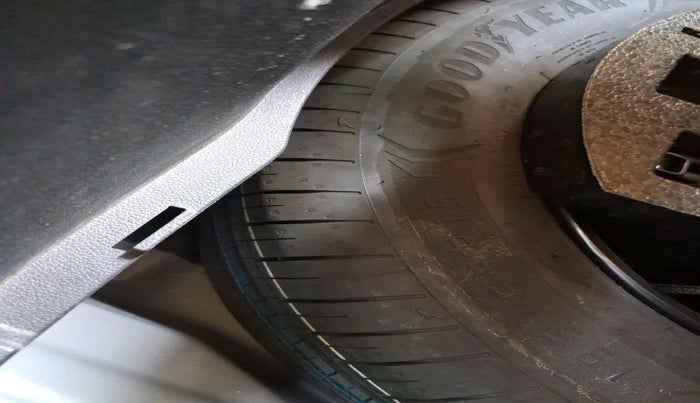 2022 Skoda KUSHAQ AMBITION 1.0L TSI AT, Petrol, Automatic, 19,409 km, tyre