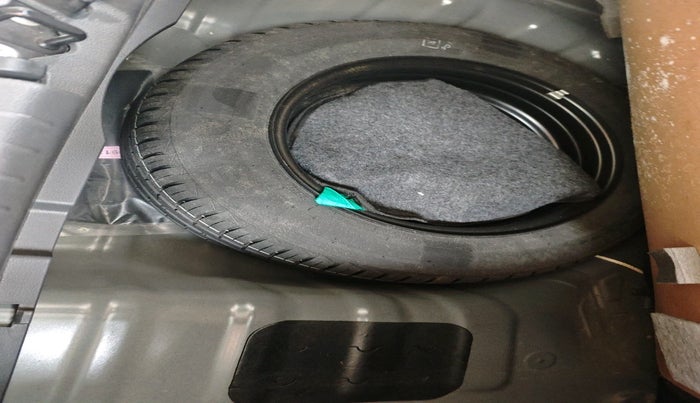 2023 Hyundai GRAND I10 NIOS SPORTZ 1.2 KAPPA VTVT, Petrol, Manual, 3,655 km, tyre