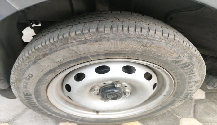 2022 Tata Tiago XM CNG, Petrol, Manual, 91,960 km, tyre