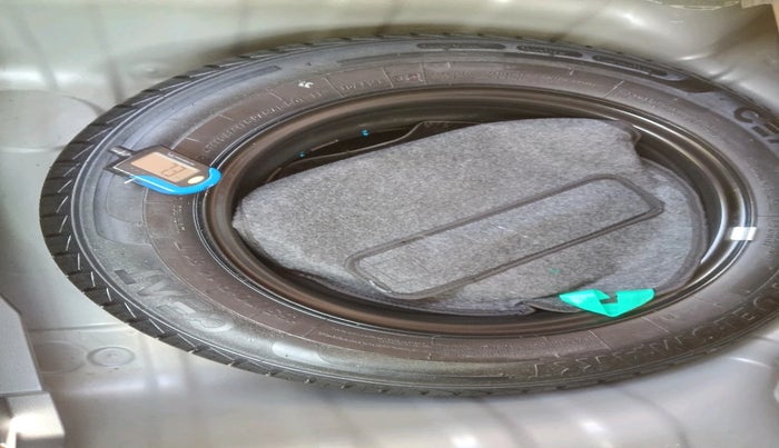 2020 Hyundai GRAND I10 NIOS SPORTZ AMT 1.2 KAPPA VTVT, Petrol, Automatic, 37,000 km, tyre