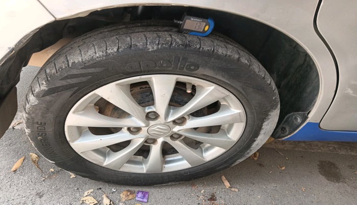 2013 Maruti Ertiga ZDI, Diesel, Manual, 1,29,711 km, tyre