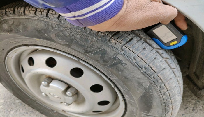 2011 Hyundai i10 ERA 1.1, Petrol, Manual, 36,220 km, tyre