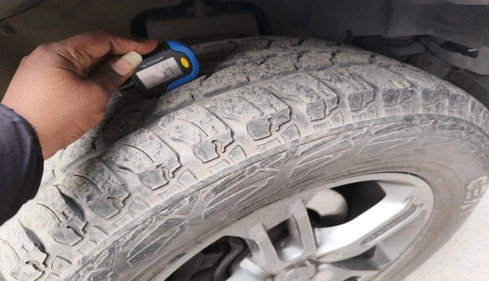 2022 Mahindra Thar LX PETROL HT 4WD AT, Petrol, Automatic, 83,960 km, tyre