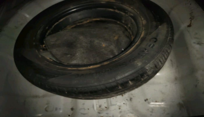 2017 Hyundai Verna 1.6 CRDI SX + AT, Diesel, Automatic, 1,59,689 km, tyre