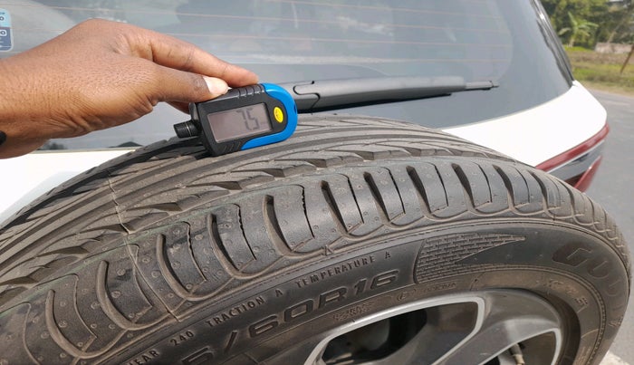 2019 Ford Ecosport TITANIUM 1.5L SPORTS(SUNROOF) DIESEL, Diesel, Manual, 69,313 km, tyre