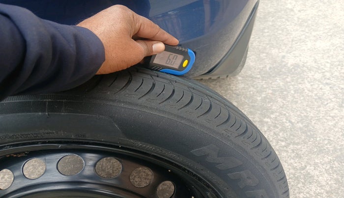 2021 Maruti Baleno ZETA PETROL 1.2, Petrol, Manual, 53,965 km, tyre