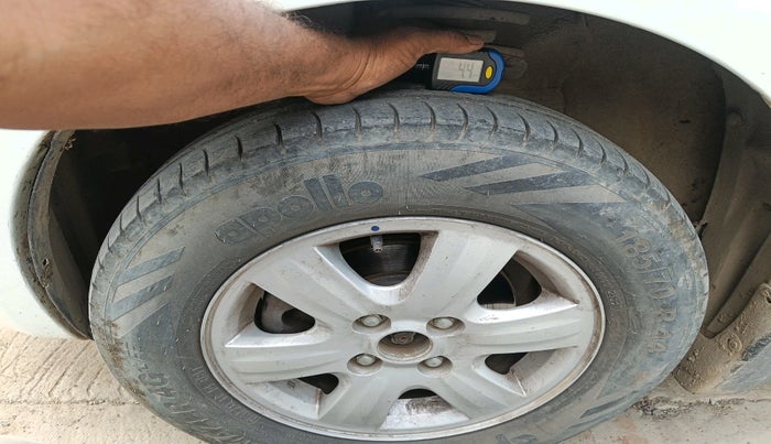 2011 Maruti Swift Dzire ZDI, Diesel, Manual, 1,15,662 km, tyre