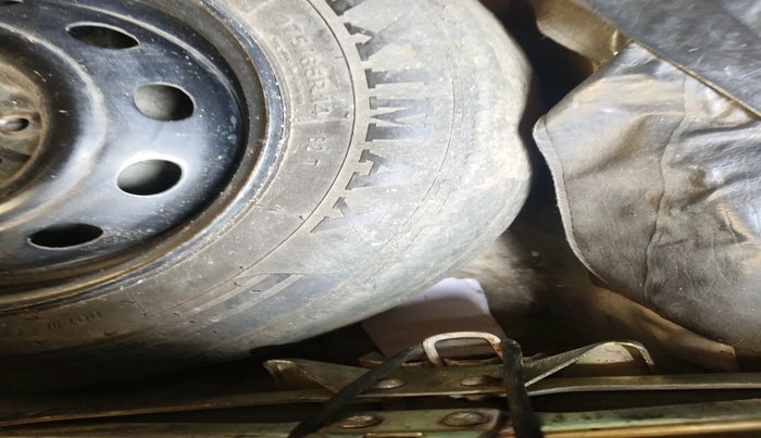 2011 Tata Indica Vista AURA QUADRAJET, Diesel, Manual, 1,07,823 km, tyre