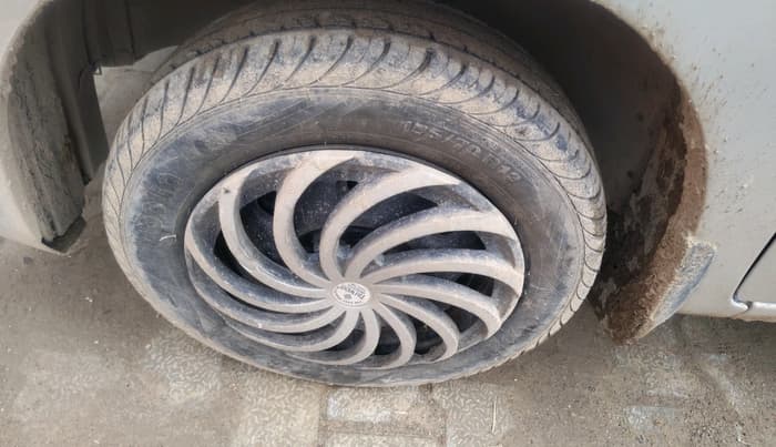 2016 Maruti Wagon R 1.0 LXI CNG, CNG, Manual, 65,812 km, tyre
