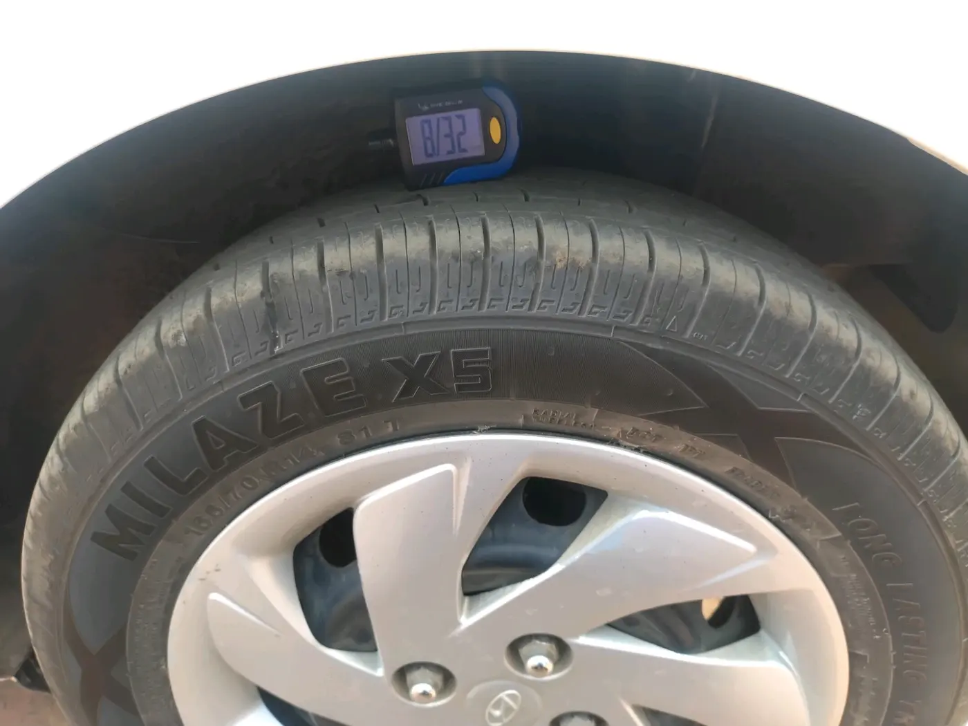 2019 Hyundai NEW SANTRO ASTA MT, Petrol, Manual, 5,10,100 km, tyre