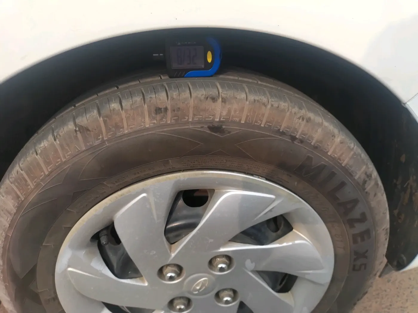 2019 Hyundai NEW SANTRO ASTA MT, Petrol, Manual, 5,10,100 km, tyre