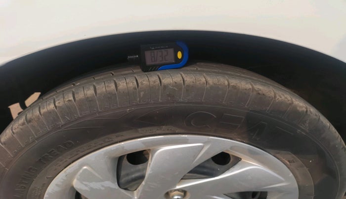 2019 Hyundai NEW SANTRO ASTA MT, Petrol, Manual, 51,008 km, tyre