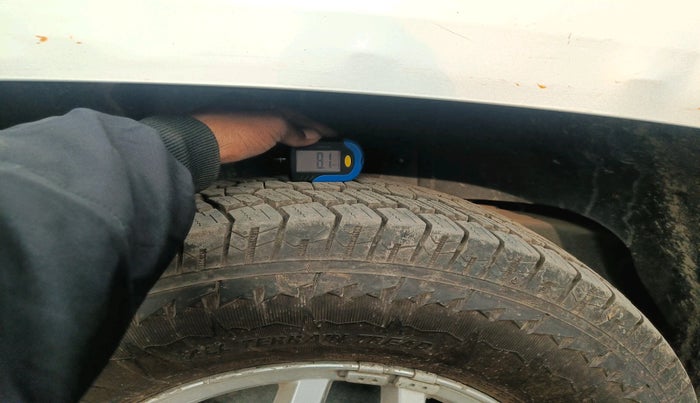 2016 Mahindra TUV300 T8, Diesel, Manual, 57,199 km, tyre