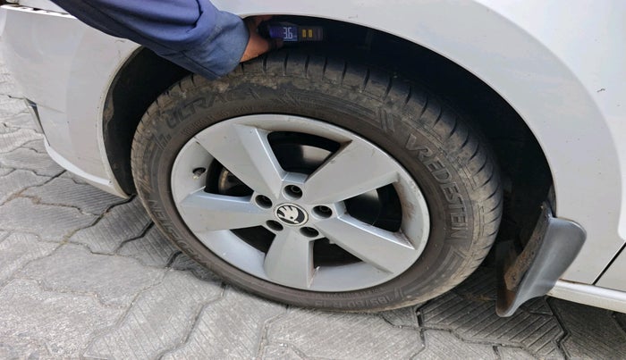 2017 Skoda Rapid AMBITION 1.5 TDI AT, Diesel, Automatic, 1,90,019 km, tyre