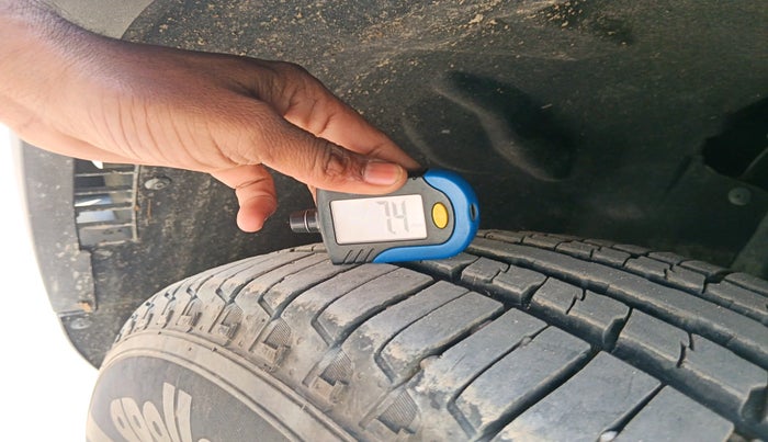 2023 Mahindra SCORPIO-N Z4 PETROL MT 7 STR, Petrol, Manual, 6,700 km, tyre