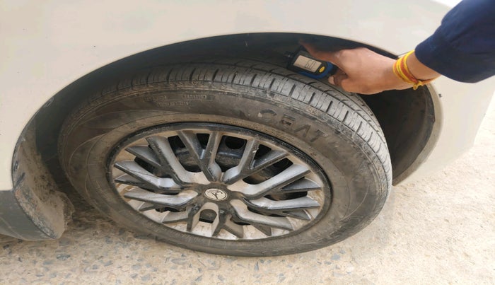 2017 Maruti Baleno DELTA CVT PETROL 1.2, Petrol, Automatic, 78,359 km, tyre