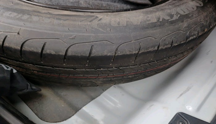 2024 KIA SELTOS HTE 1.5 Diesel MT, Diesel, Manual, 33,850 km, tyre