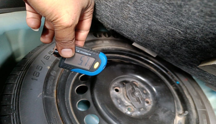 2016 Maruti Baleno DELTA PETROL 1.2, Petrol, Manual, 1,36,857 km, tyre