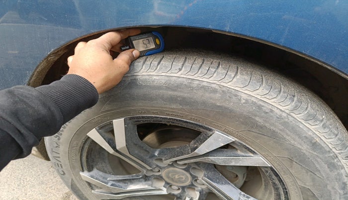 2016 Maruti Baleno DELTA PETROL 1.2, Petrol, Manual, 1,36,857 km, tyre