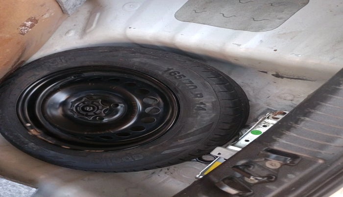 2014 Hyundai Grand i10 MAGNA 1.2 KAPPA VTVT, Petrol, Manual, 74,708 km, tyre