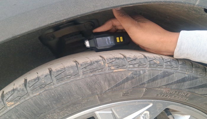 2023 Hyundai Creta SX EXECUTIVE 1.5 PETROL, Petrol, Manual, 33,924 km, tyre