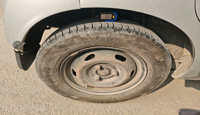 2016 Datsun Go T (O), Petrol, Manual, 86,509 km, tyre