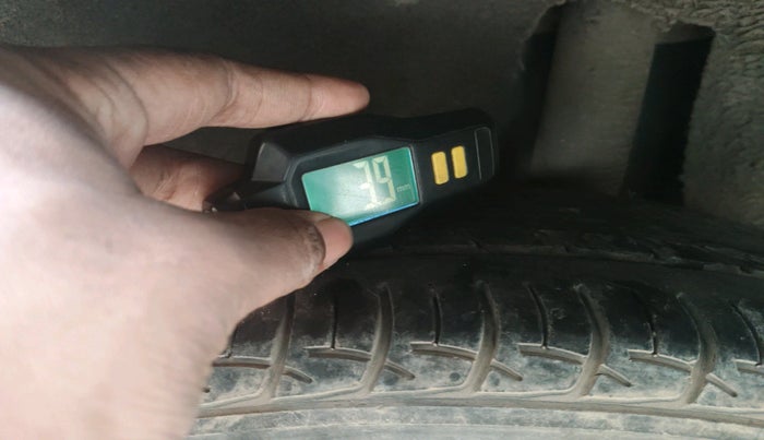 2017 Maruti Baleno DELTA PETROL 1.2, Petrol, Manual, 78,651 km, tyre