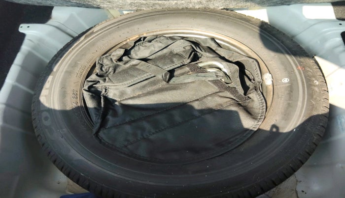 2022 Tata ALTROZ XZ DIESEL, Diesel, Manual, 51,742 km, tyre