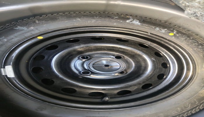 2017 Ford New Figo TITANIUM 1.5 PETROL AT, Petrol, Automatic, 51,942 km, tyre