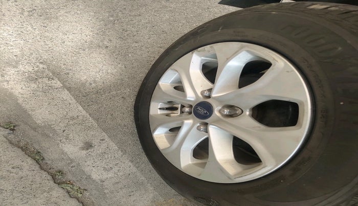 2017 Ford New Figo TITANIUM 1.5 PETROL AT, Petrol, Automatic, 51,942 km, tyre