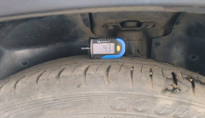 2021 MG HECTOR SHARP 2.0 DIESEL, Diesel, Manual, 52,889 km, tyre