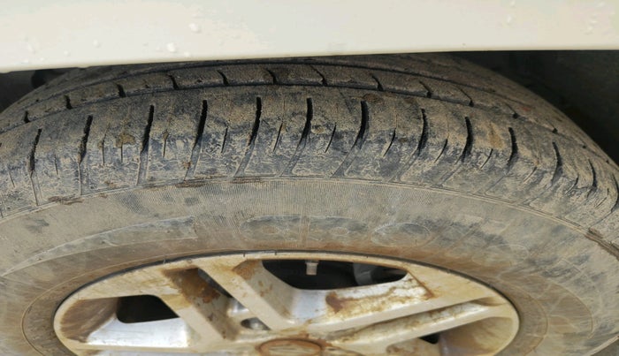 2018 Mahindra TUV 300 PLUS P8, Diesel, Manual, 49,136 km, tyre