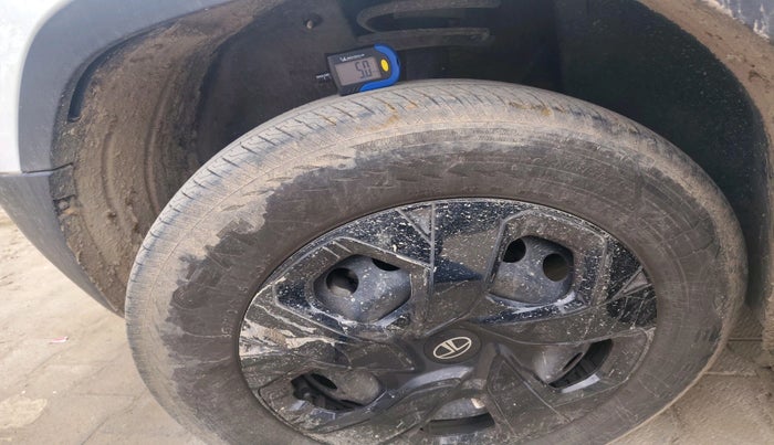 2024 Tata PUNCH ADVENTURE MT CNG , Petrol, Manual, 15,464 km, tyre