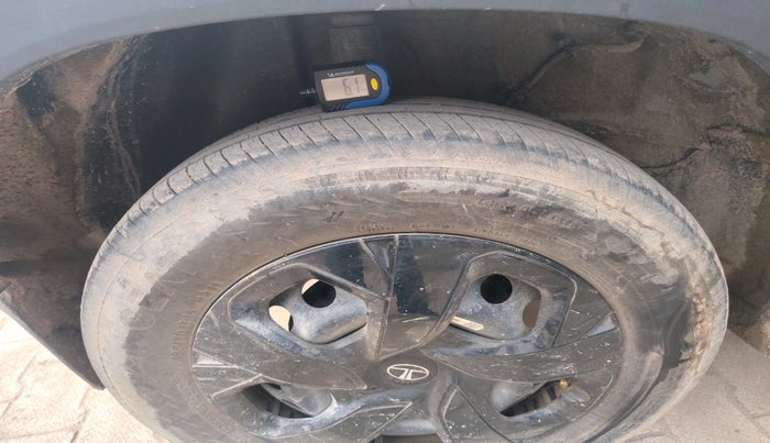 2024 Tata PUNCH ADVENTURE MT CNG , Petrol, Manual, 15,464 km, tyre