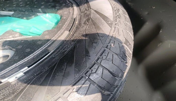 2020 Maruti S Cross ZETA 1.5, Petrol, Manual, 36,087 km, tyre