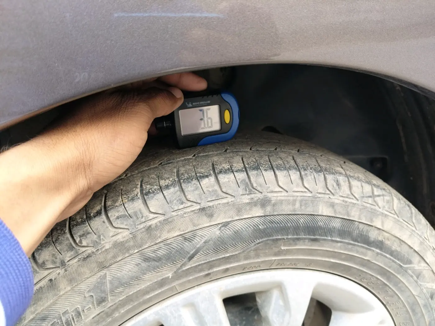 2018 Tata Tiago XZA PETROL, Petrol, Automatic, 44,476 km, tyre