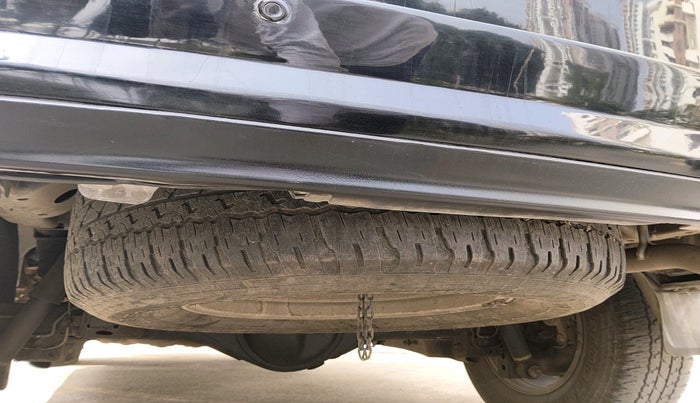 2018 Toyota Fortuner 2.7 4X2 AT, Petrol, Automatic, 1,00,414 km, tyre