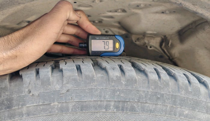 2020 Toyota Fortuner 2.8 4X2 MT, Diesel, Manual, 83,077 km, tyre