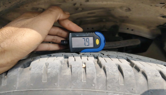 2020 Toyota Fortuner 2.8 4X2 MT, Diesel, Manual, 83,077 km, tyre