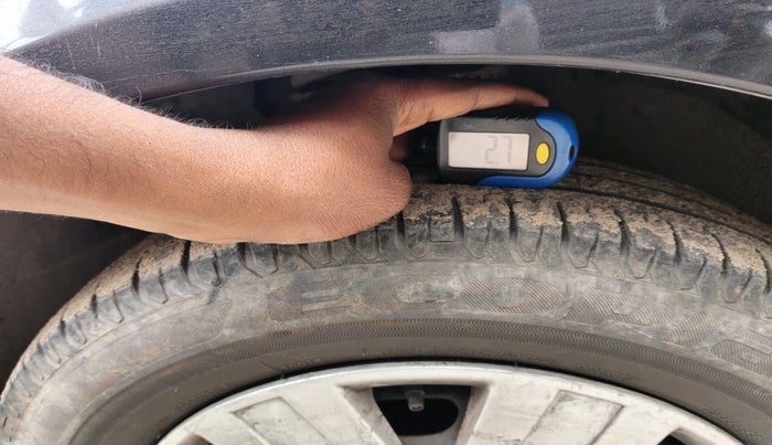 2012 Skoda Fabia AMBITION PLUS 1.2 TDI CR, Diesel, Manual, 1,47,832 km, tyre