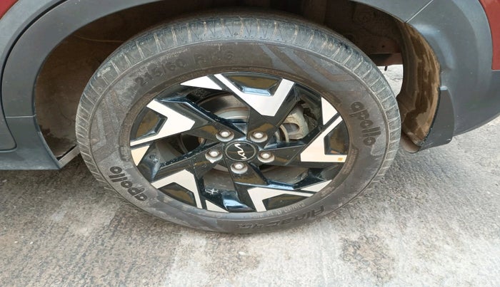 2024 KIA SONET GTX Plus 1.0 Turbo Petrol DCT Dual Tone, Petrol, Automatic, 5,255 km, tyre