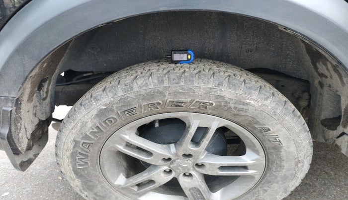 2023 Mahindra Thar LX D HT 2WD MT, Diesel, Manual, 43,541 km, tyre