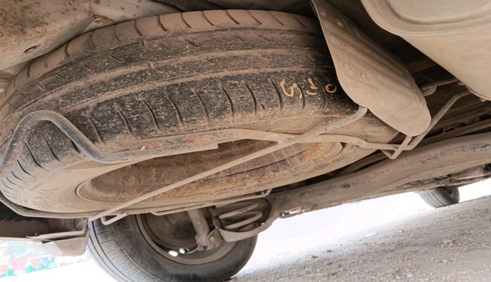 2014 Honda Mobilio 1.5L I-DTEC S, Diesel, Manual, 1,85,415 km, tyre