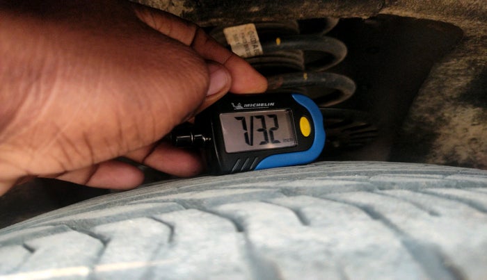 2025 Mahindra XUV700 AX 7 D AT 7 STR, Diesel, Automatic, 7,030 km, tyre