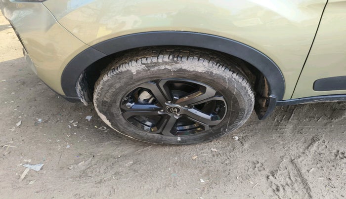 2023 Tata NEXON XZA PLUS LUXURY SUNROOF PETROL, Petrol, Automatic, 13,207 km, tyre