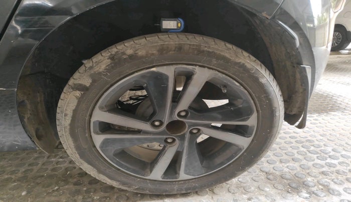 2022 Tata ALTROZ XZA PLUS DARK EDTION, Petrol, Automatic, 91,348 km, tyre