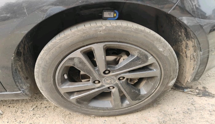 2022 Tata ALTROZ XZA PLUS DARK EDTION, Petrol, Automatic, 91,348 km, tyre