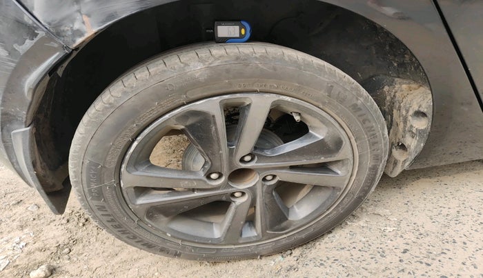 2022 Tata ALTROZ XZA PLUS DARK EDTION, Petrol, Automatic, 91,348 km, tyre